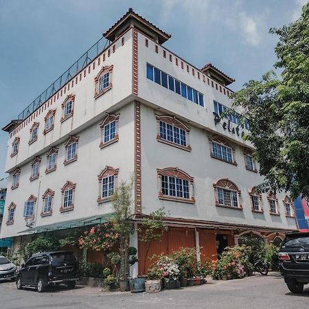 Reddoorz Near Nagoya Hill Mall Batam 5 Εξωτερικό φωτογραφία