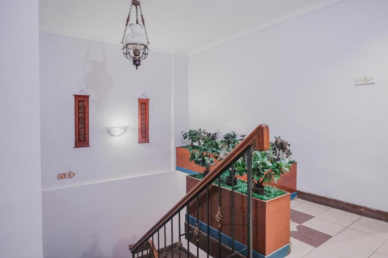 Reddoorz Near Nagoya Hill Mall Batam 5 Εξωτερικό φωτογραφία