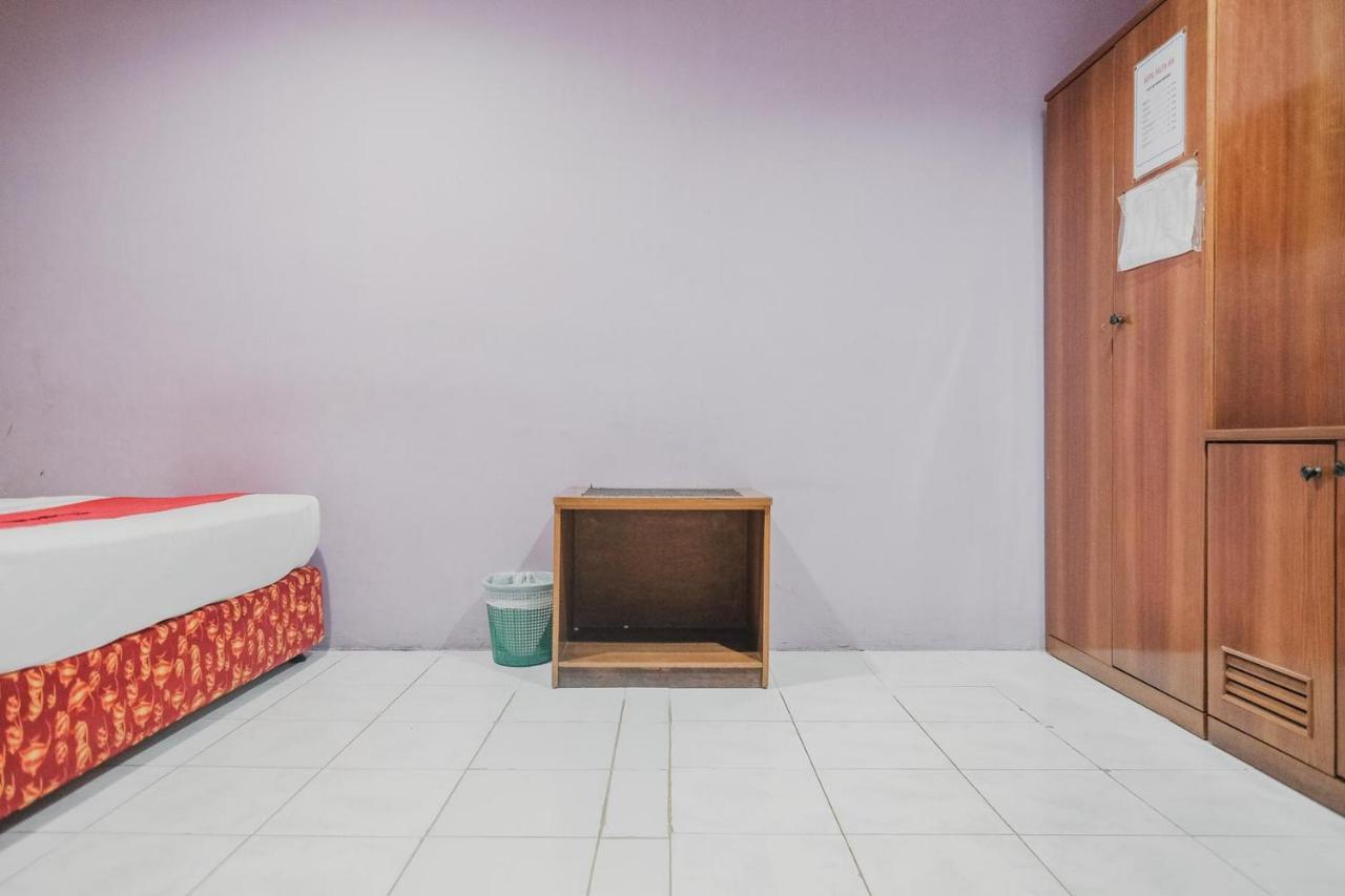 Reddoorz Near Nagoya Hill Mall Batam 5 Εξωτερικό φωτογραφία